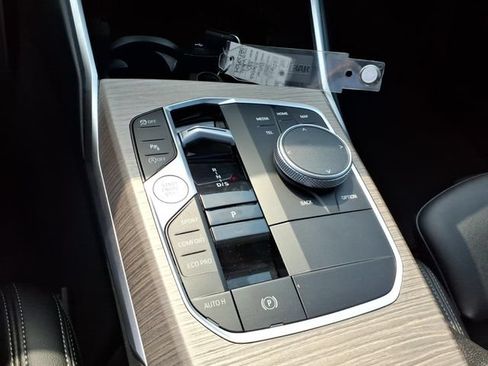Used 2025 BMW 330i Sedan RWD image 13