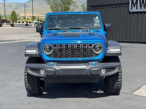 Used 2024 Jeep Wrangler Unlimited Rubicon 4xe w/ Technology Group AWD/4WD image 2