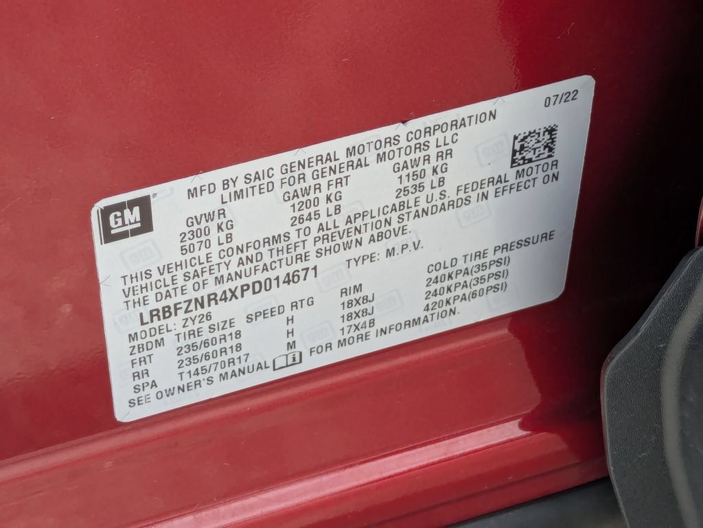 Used 2023 Buick Envision Essence FWD image 23