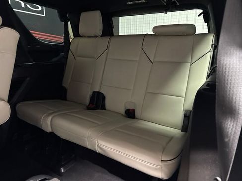 Used 2021 Cadillac Escalade Sport w/ Driver Assist Tech Package AWD/4WD image 18