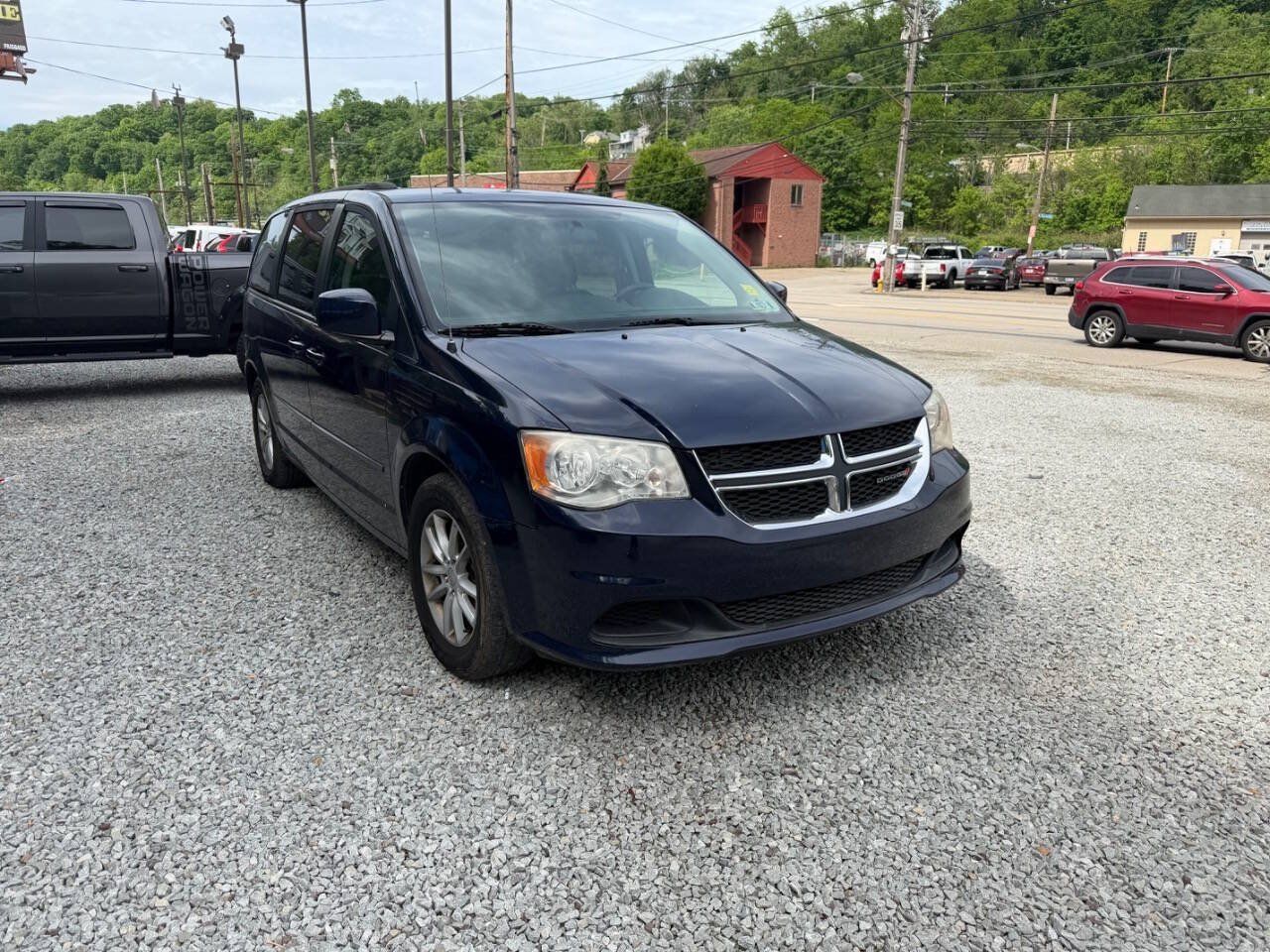Used 2014 Dodge Grand Caravan SXT FWD image 6