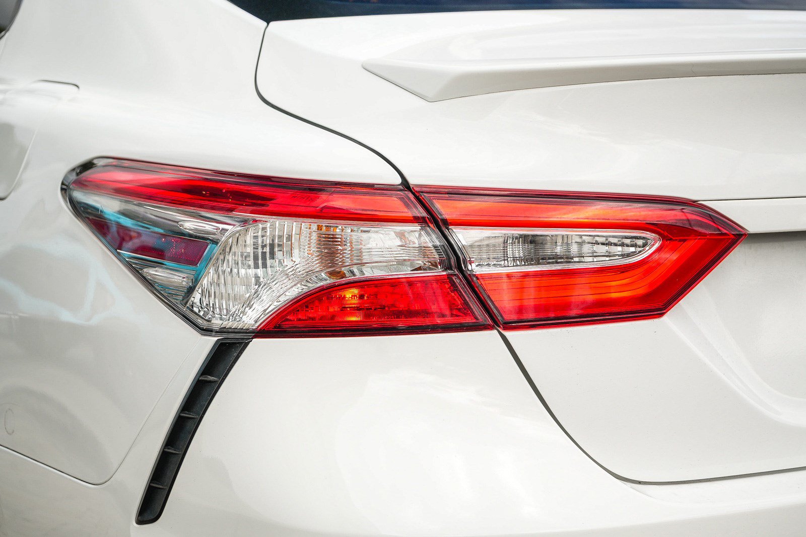 Certified 2020 Toyota Camry SE FWD image 10
