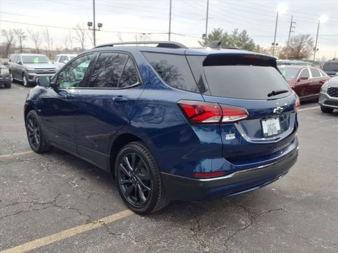 Used 2022 Chevrolet Equinox RS w/ RS Leather Package image 35