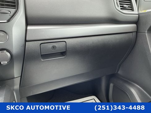 Used 2020 Nissan Titan PRO-4X w/ Pro-4x Convenience Package AWD/4WD image 23