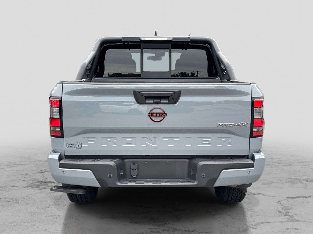 Certified 2022 Nissan Frontier PRO-4X w/ Technology Package AWD/4WD image 4