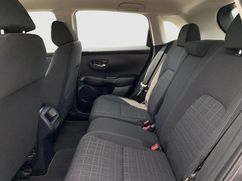 Certified 2025 Honda HR-V LX image 30
