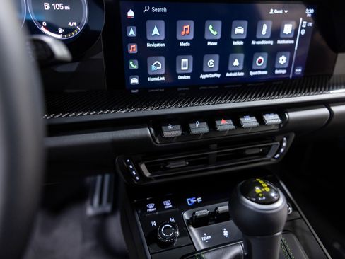 Used 2022 Porsche 911 GT3 image 39