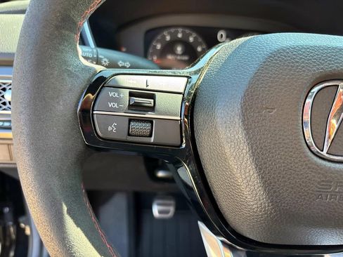 Used 2025 Acura Integra Type S FWD image 16