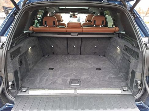 Used 2022 BMW X5 xDrive45e w/ M Sport Package image 28