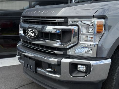 Used 2021 Ford F250 XLT w/ XLT Premium Package image 5