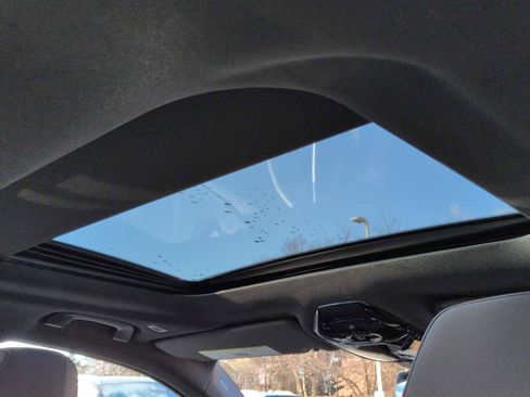 New 2026 BMW 530i xDrive w/ M Sport Package image 23