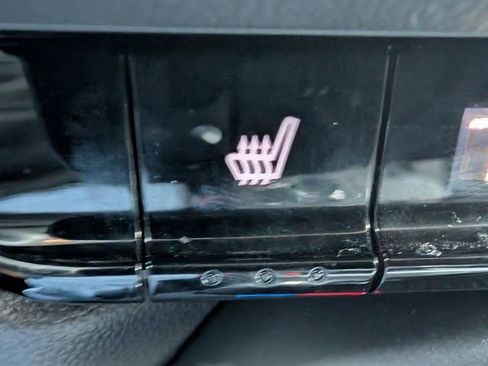 Used 2024 Chevrolet Blazer LT w/ Convenience Package image 19