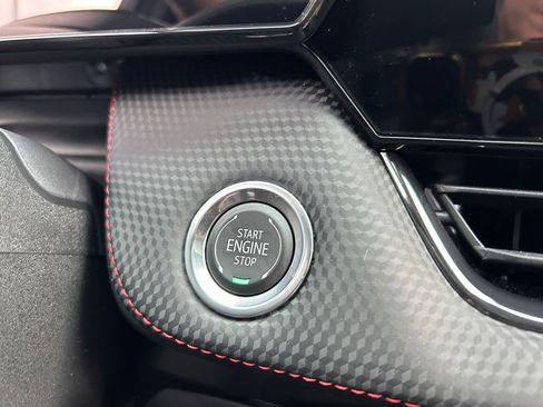 Used 2026 Chevrolet Equinox RS w/ LPO, Floor Liner Package FWD image 29