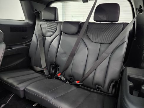 Used 2024 Hyundai Palisade Calligraphy image 9