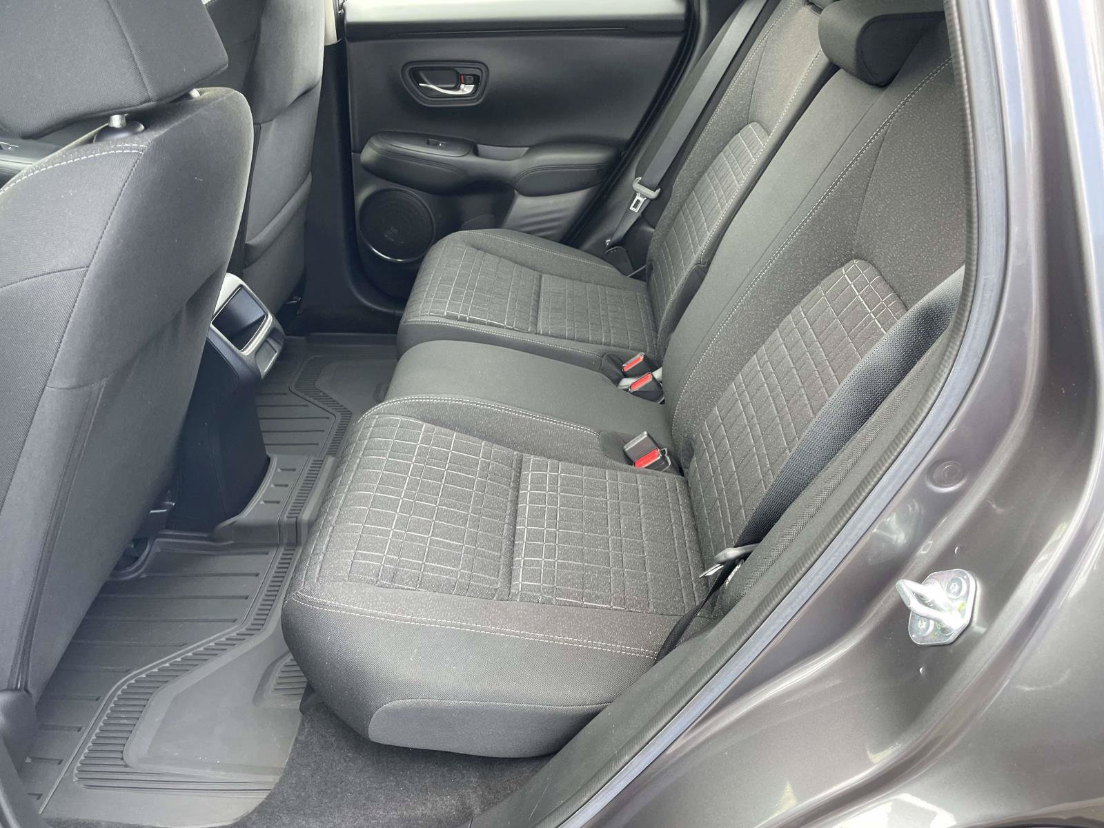 Certified 2024 Honda HR-V LX image 8