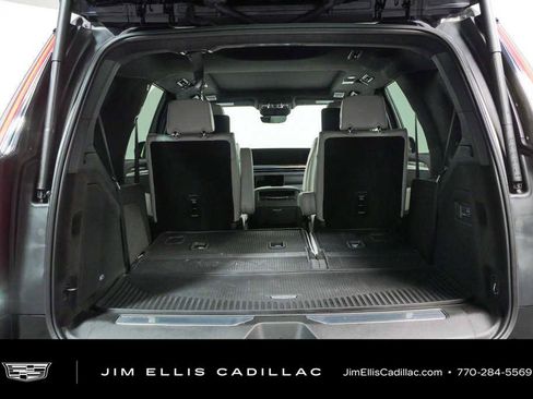Certified 2026 Cadillac Escalade Platinum Sport w/ LPO, ONYX Package AWD/4WD image 31