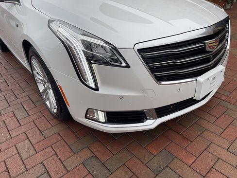 Used 2018 Cadillac XTS Luxury w/ Driver Awareness Package image 4
