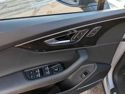 Used 2023 Audi Q7 3.0T Premium Plus w/ Premium Plus Package image 20