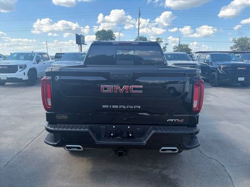 New 2026 GMC Sierra 1500 AT4 w/ AT4 Premium Package AWD/4WD image 5