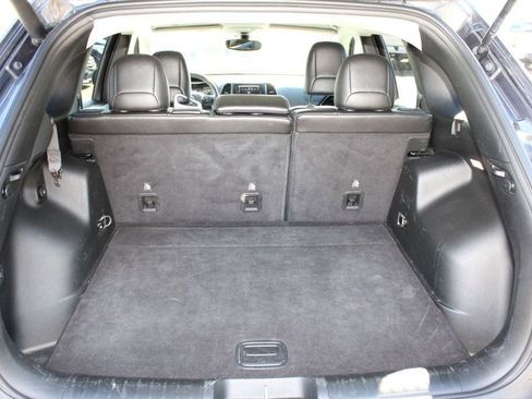 Used 2019 Jeep Cherokee Latitude Plus image 21