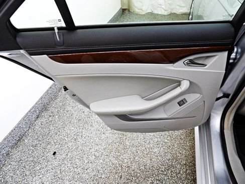 Used 2010 Cadillac CTS Performance w/ Performance Luxury Package image 9