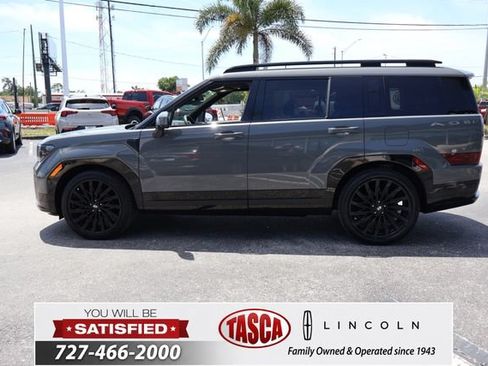 Used 2024 Hyundai Santa Fe Calligraphy FWD image 4