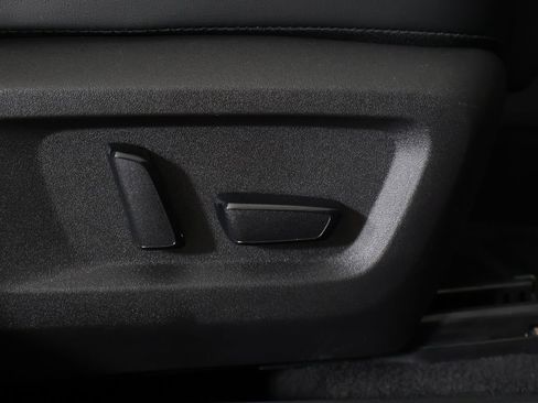 Used 2023 Nissan Rogue Platinum AWD/4WD image 34