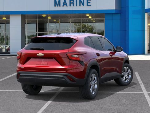 New 2026 Chevrolet Trax LS FWD image 4