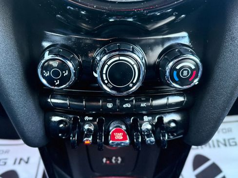 Used 2014 MINI Cooper S FWD image 16
