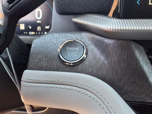 New 2026 Ford Explorer Platinum w/ LUX Leather Package image 12