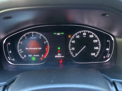 Used 2018 Honda Accord LX image 12