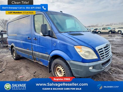 Used 2010 Freightliner Sprinter 2500 image 5