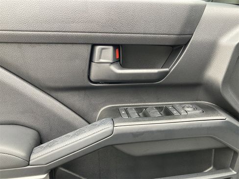 New 2026 Toyota 4Runner SR5 image 12