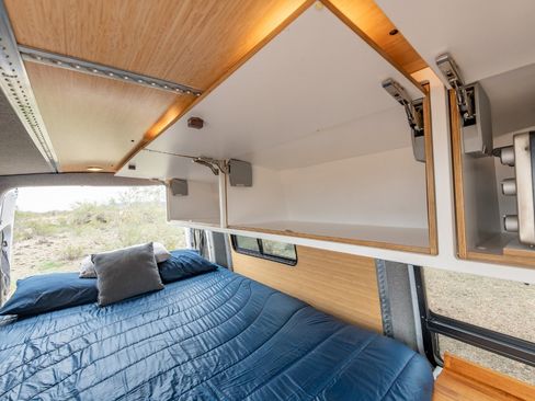 Used 2019 Mercedes-Benz Sprinter 4x4 144 image 37