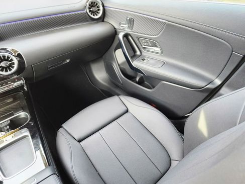 New 2025 Mercedes-Benz CLA 250 4MATIC image 16