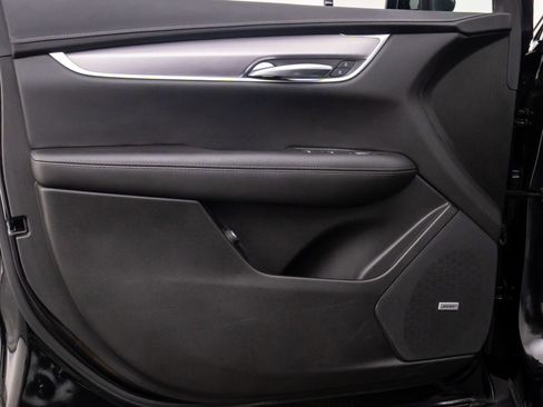 Certified 2023 Cadillac XT5 Luxury image 9