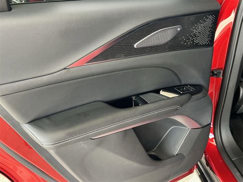 New 2026 Cadillac Lyriq V image 26