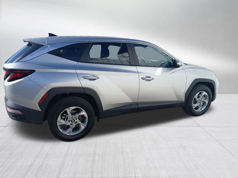 Used 2023 Hyundai Tucson SE image 5