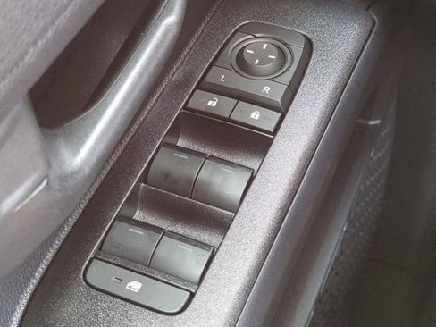 Used 2025 Toyota 4Runner SR5 image 13