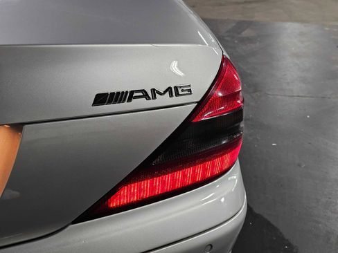 Used 2004 Mercedes-Benz SL 55 AMG image 17