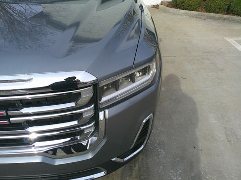 Used 2020 GMC Acadia SLT image 8