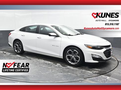 Used 2024 Chevrolet Malibu LT image 1