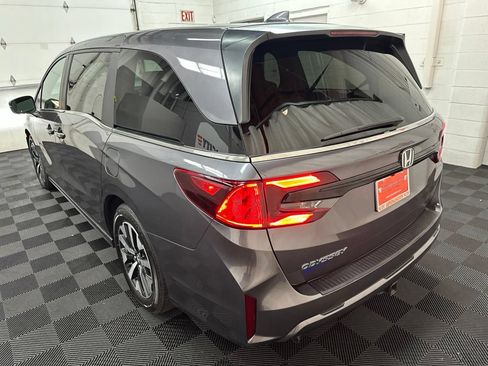 Used 2026 Honda Odyssey EX-L image 7