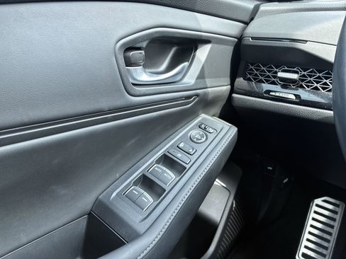 Certified 2025 Honda Accord Sport image 40