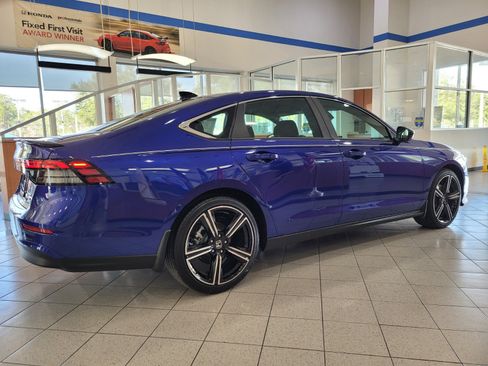 New 2025 Honda Accord Sport image 4