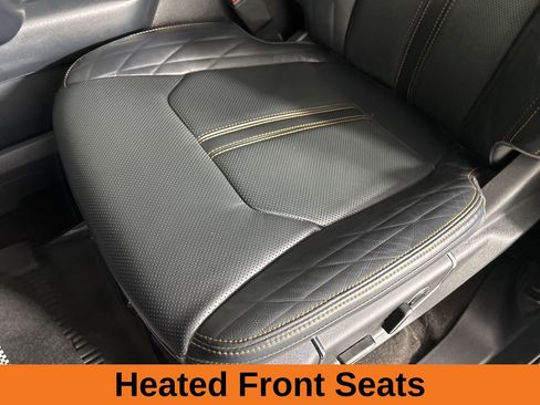 Used 2023 Ford Expedition Platinum image 14