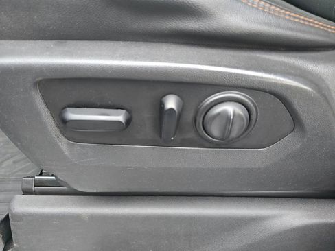 Used 2020 GMC Sierra 1500 AT4 w/ AT4 Premium Package image 26