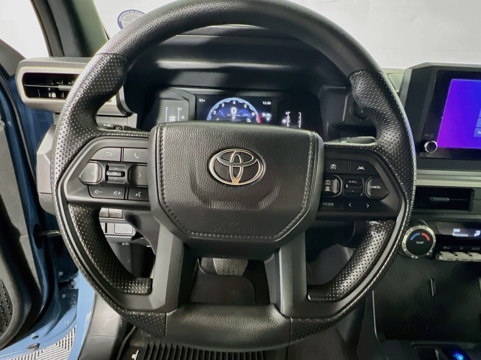 Used 2026 Toyota Tacoma SR5 AWD/4WD image 15