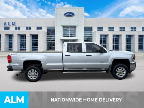 Used 2015 Chevrolet Silverado 2500 LT w/ Z71 Package, Off-Road AWD/4WD image 4