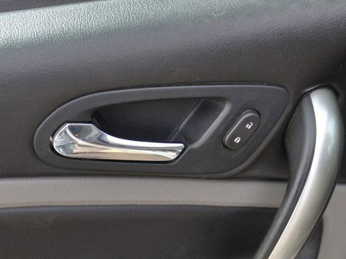 Used 2007 Saturn Vue AWD V6 w/ Red Line Pkg image 13